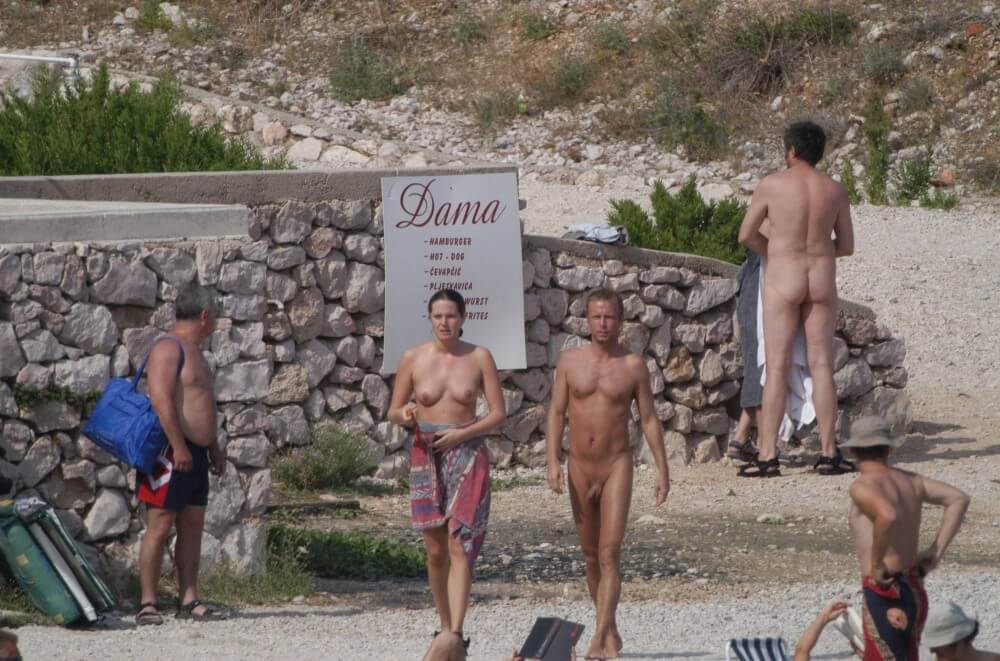 Baska Rock-Wall Path pics - Completely naked people on planet Earth