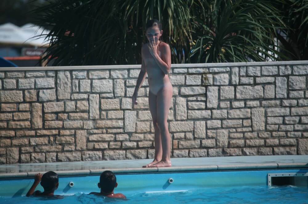 Naturist Pool-Side Singles photos - Nudism is based on naturalness and openness