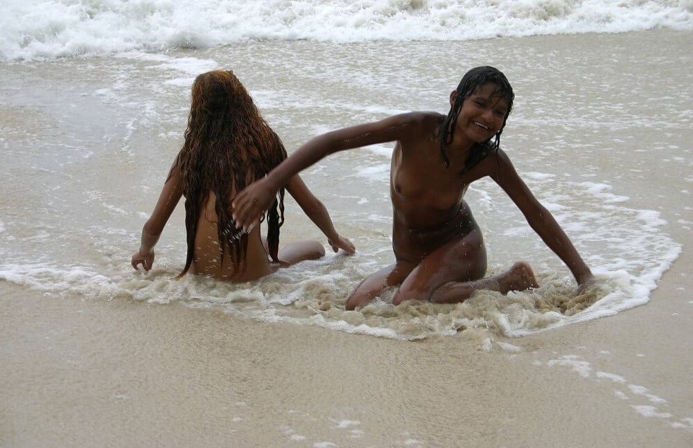 Brazilian Sand Playground pics - Nudism and naturism are a philosophy of life and a culture of interaction