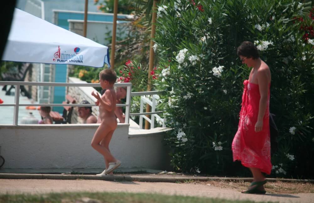 Naturist Pool Walkaround pics - Naturism teaches us to accept differences and imperfections without shame or insecurities