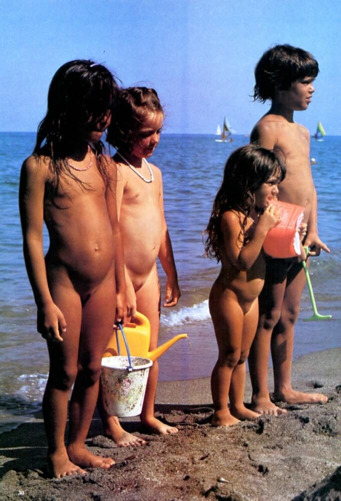 Jung und Frei Nr 6 - For those who want to officially become nudists