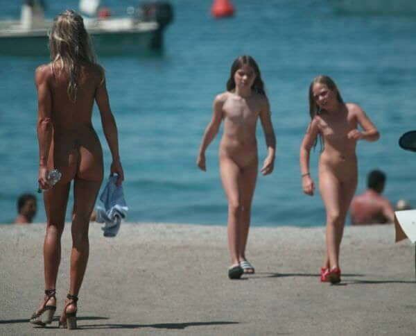 The nudism country photos - We began to practice nudism consciously