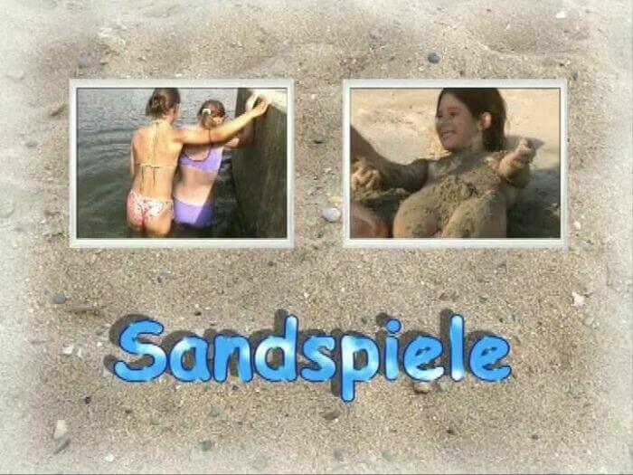 Naturistin: Sandspiele - Naturism as a lifestyle