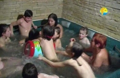 Naturist Freedom: The Horal Whirlpool - Types of recreation in nudist and naturist resorts and parks