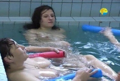 Naturist Freedom: Weekend Spa - A slight inclination toward nudism