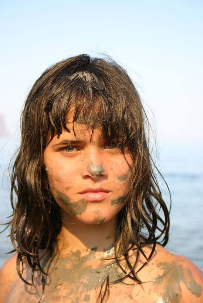 Courageous Naturist Girl pics - Naturism as a lifestyle