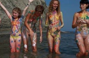 A Mediterranean Crag photos - Freedom and harmony in nudism