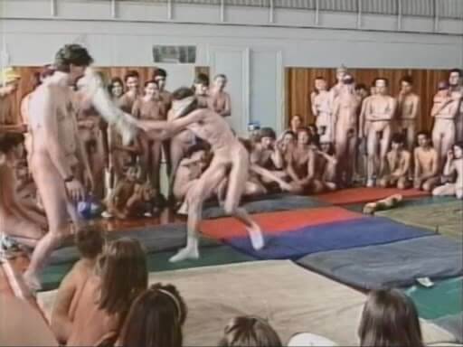 Helios Natura: Come and Play - Differences between nudists and naturists