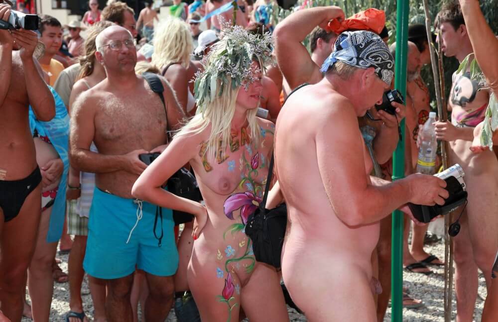 Neptune Painting Couple pics - Engaging in naturism promotes inner harmony and peace of mind