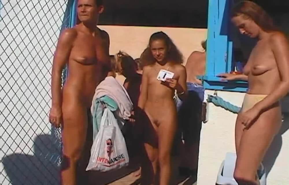 Miss Teen JR. Pageants # 2 video Sunat Natplus HD - Living freely and naturally is the dream of naturists